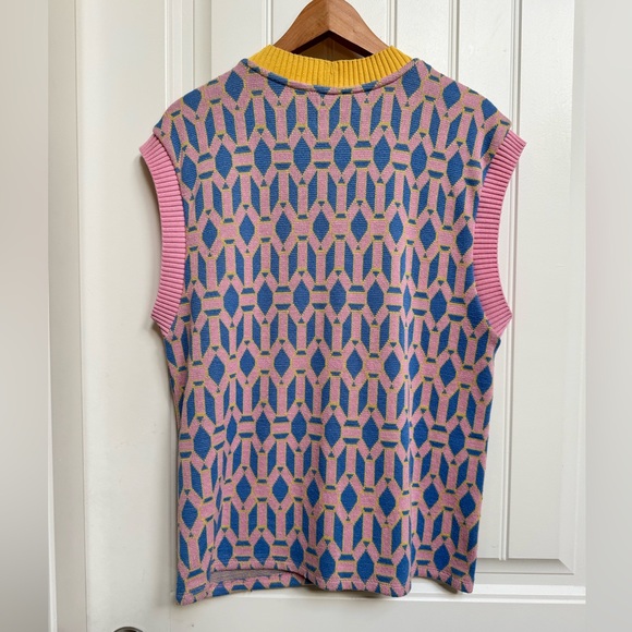 Zara Pink Blue Yellow Oversized Jacquard Buttoned Sweater Vest. Size M - Picture 6 of 6